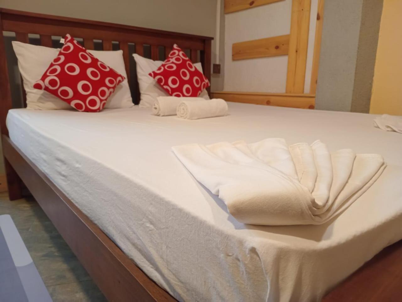 Yak City Apartments Kandy Ngoại thất bức ảnh
